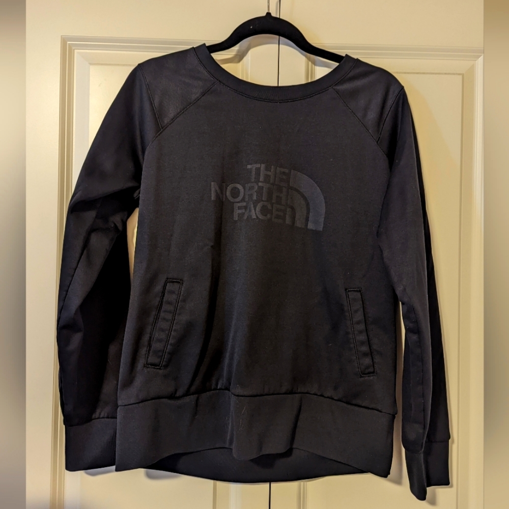 North face shirt, with pocket